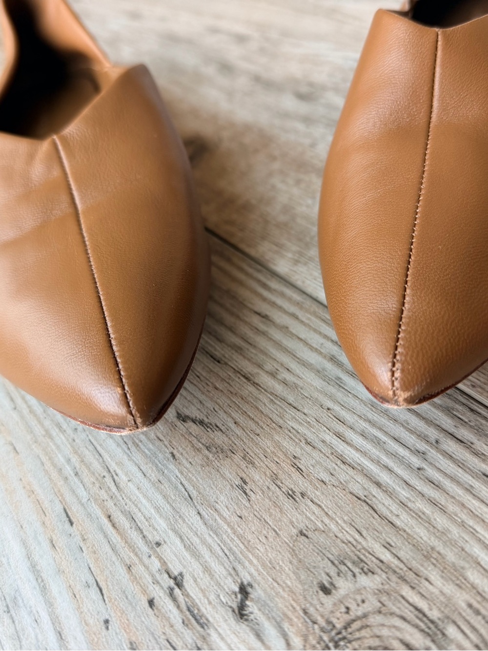 Vince Lex Tan Leather Asymmetrical Pointed Toe Ballet Flats Minimalist 8.5 - Picture 2 of 6